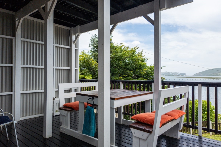 5 Bedroom Property for Sale in Paradise Western Cape